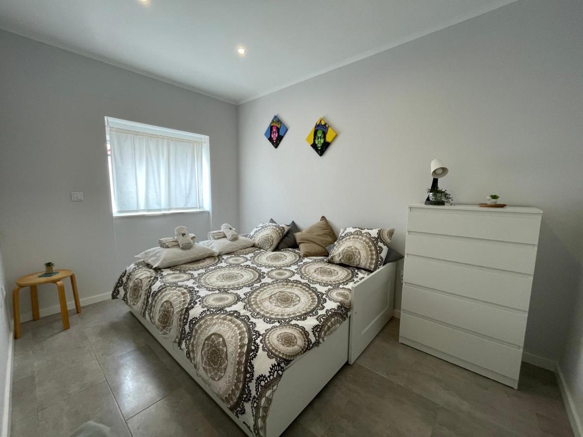 Happy House Barreiro Apartment Barreiro  Bagian luar foto
